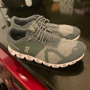 On running terry Size 8